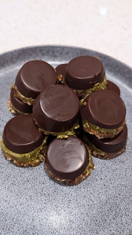 Healthy Dubai Chocolate Snack Bites (No Bake)